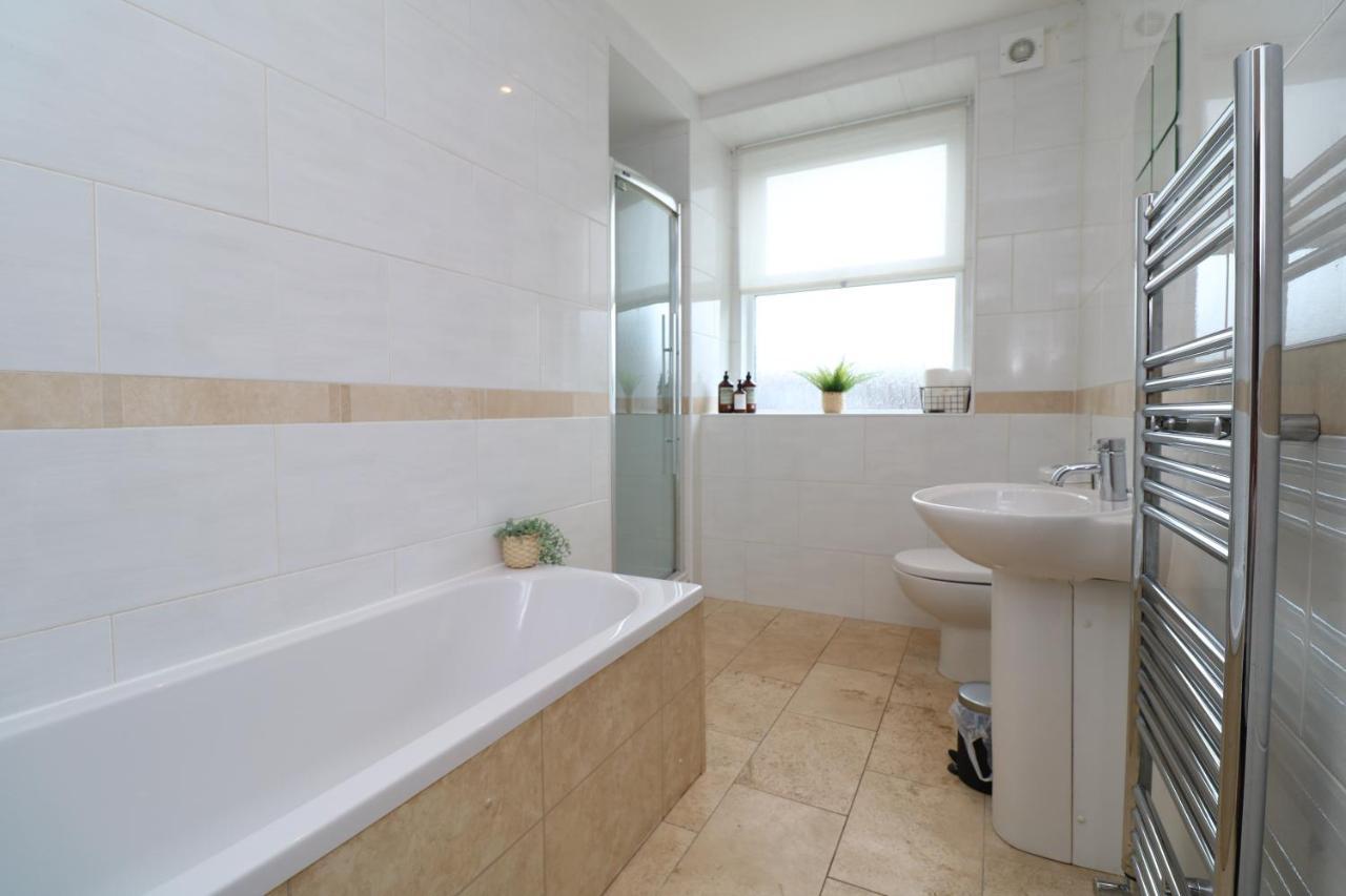 Luxury Spacious 2 Bed Apartment Free Ample Parking Sunderland  Exterior foto